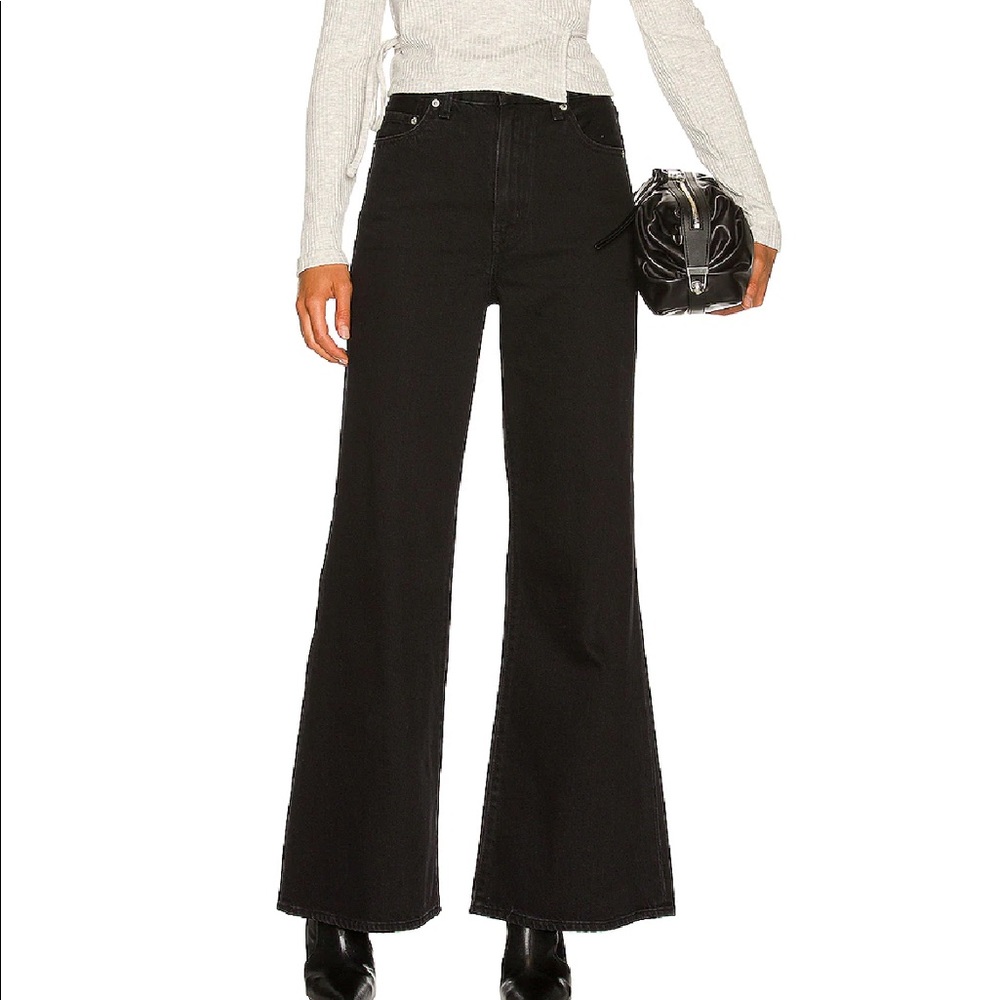 NWOT Levi’s Wide Leg Jeans
